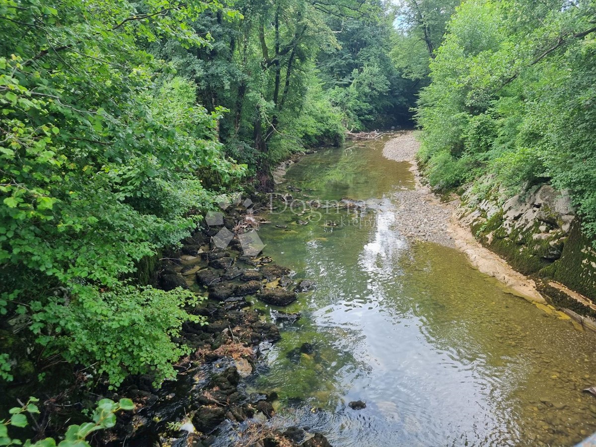 Zemljišče Brnelići, Jelenje, 1.383m2