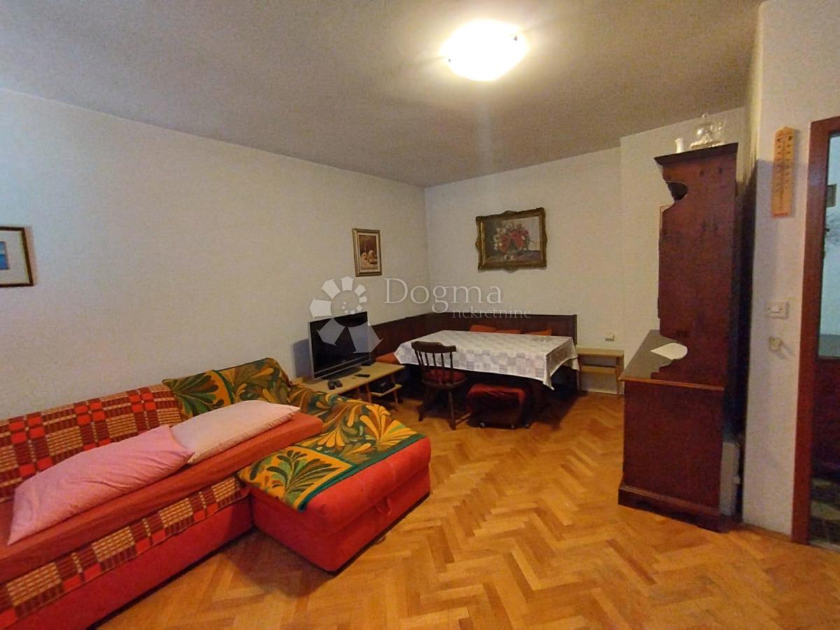 Hiša Biograd na Moru, 150m2