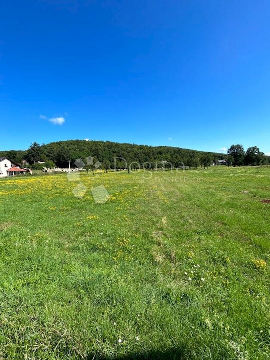 Zemljišče Mušaluk, Gospić - Okolica, 7.000m2