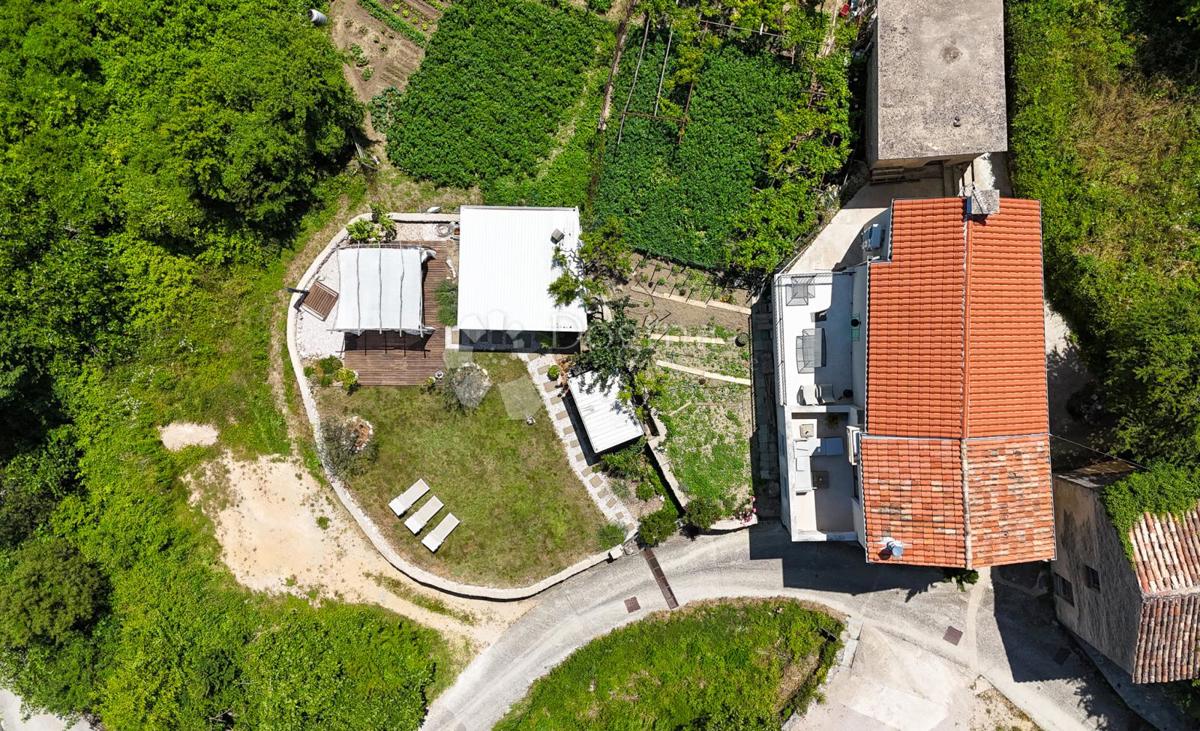 Hiša Dobrinj, 80m2