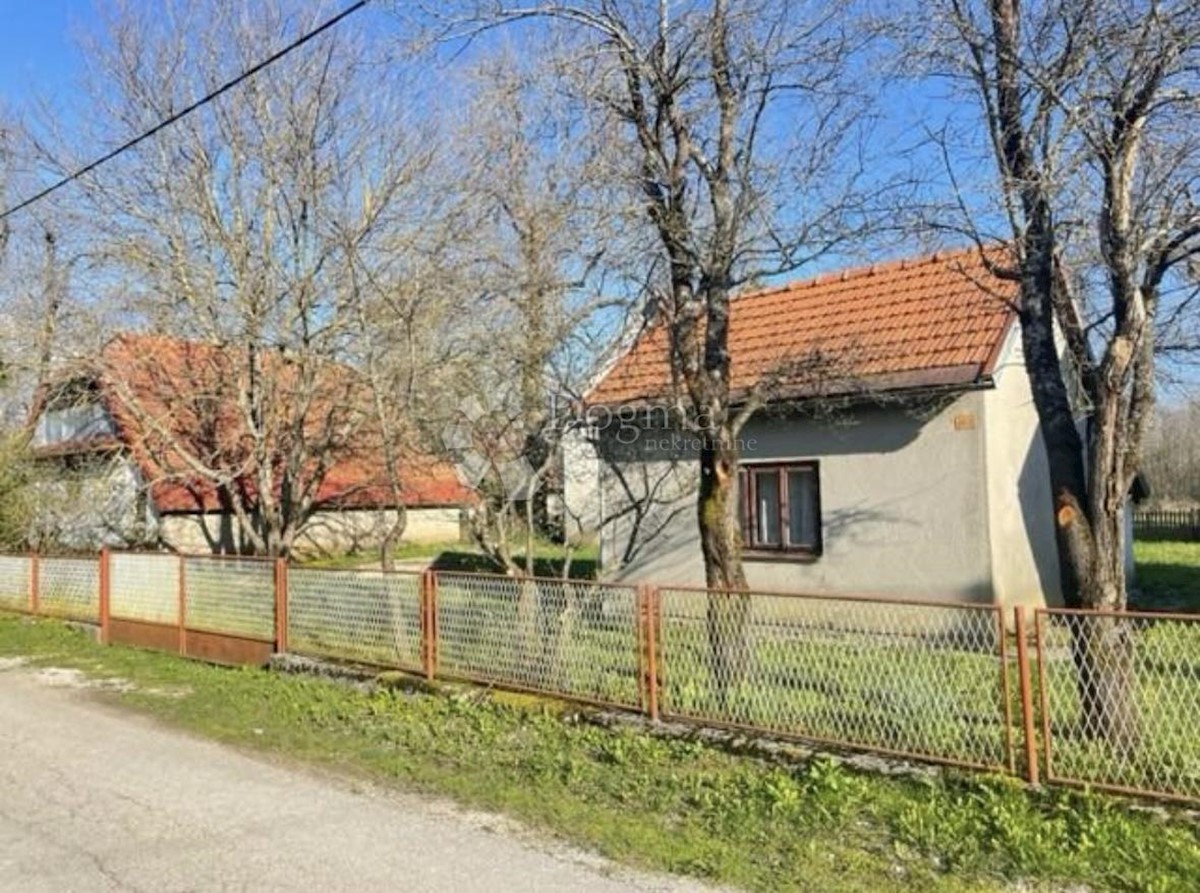 Hiša Lički Novi, Gospić - Okolica, 80m2