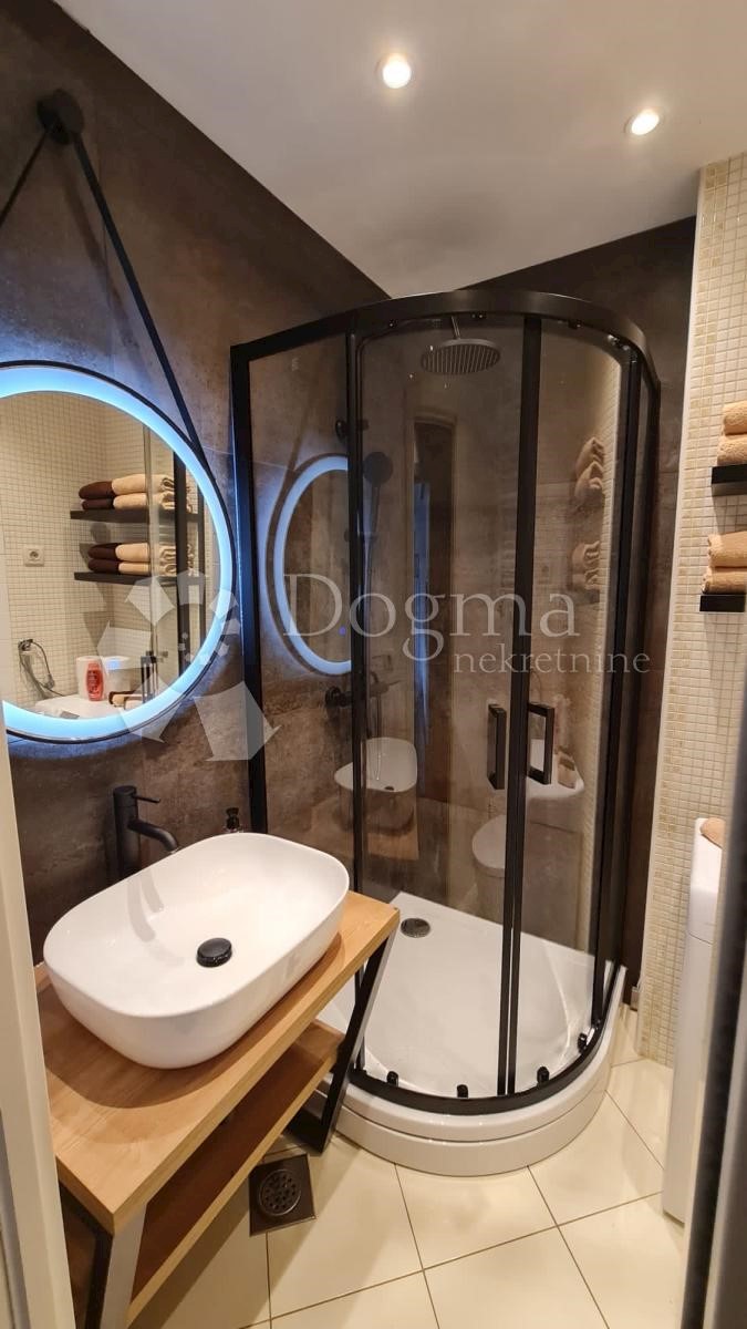 Stanovanje Opatija, 52m2