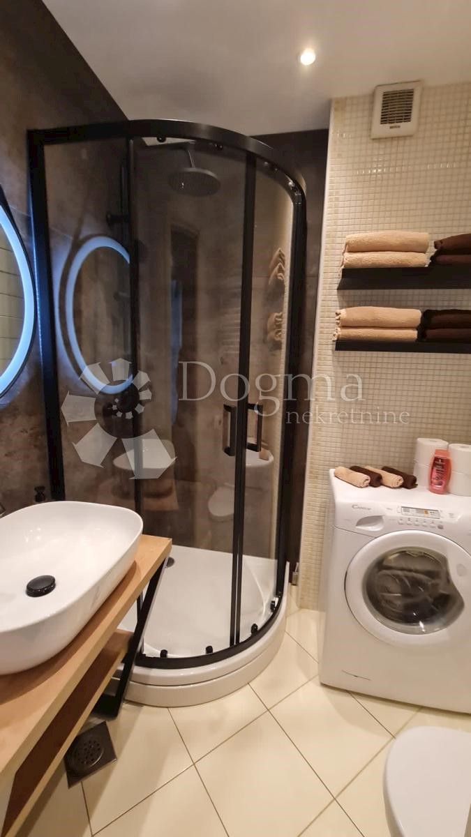 Stanovanje Opatija, 52m2