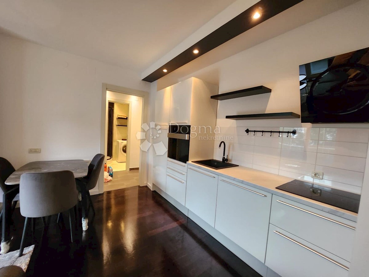 Stanovanje Opatija, 52m2