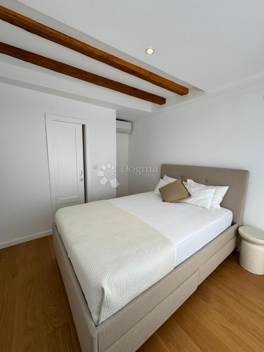 Stanovanje Grad, Šibenik, 132,58m2