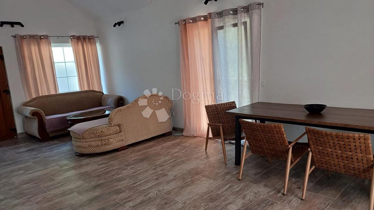 Stanovanje Pučišća, 106m2