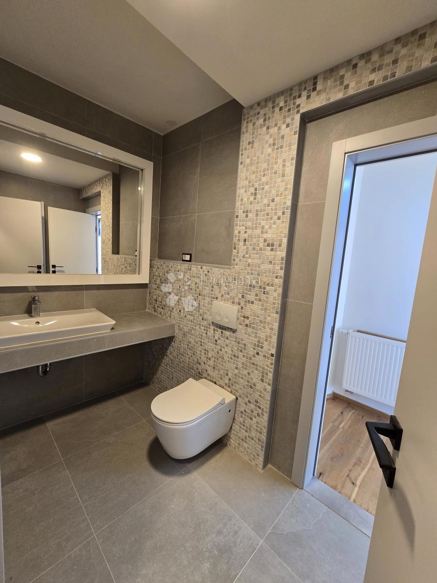 Stanovanje Centar, Varaždin, 123,79m2