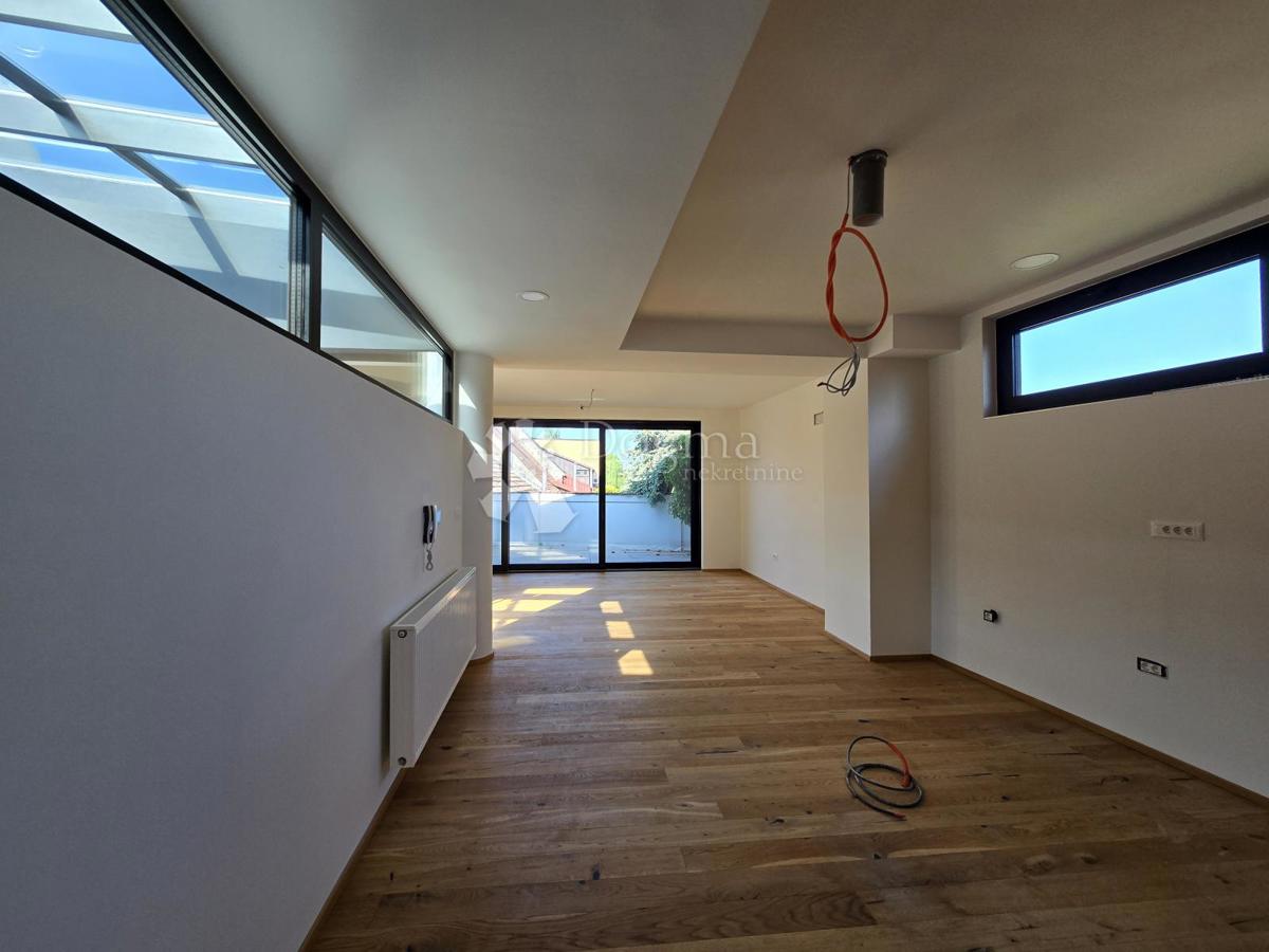 Stanovanje Centar, Varaždin, 123,79m2