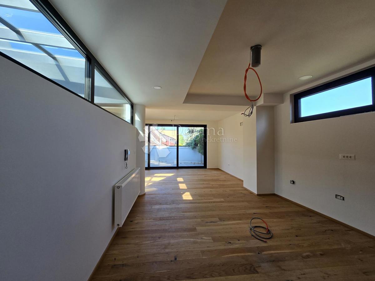 Stanovanje Centar, Varaždin, 123,79m2