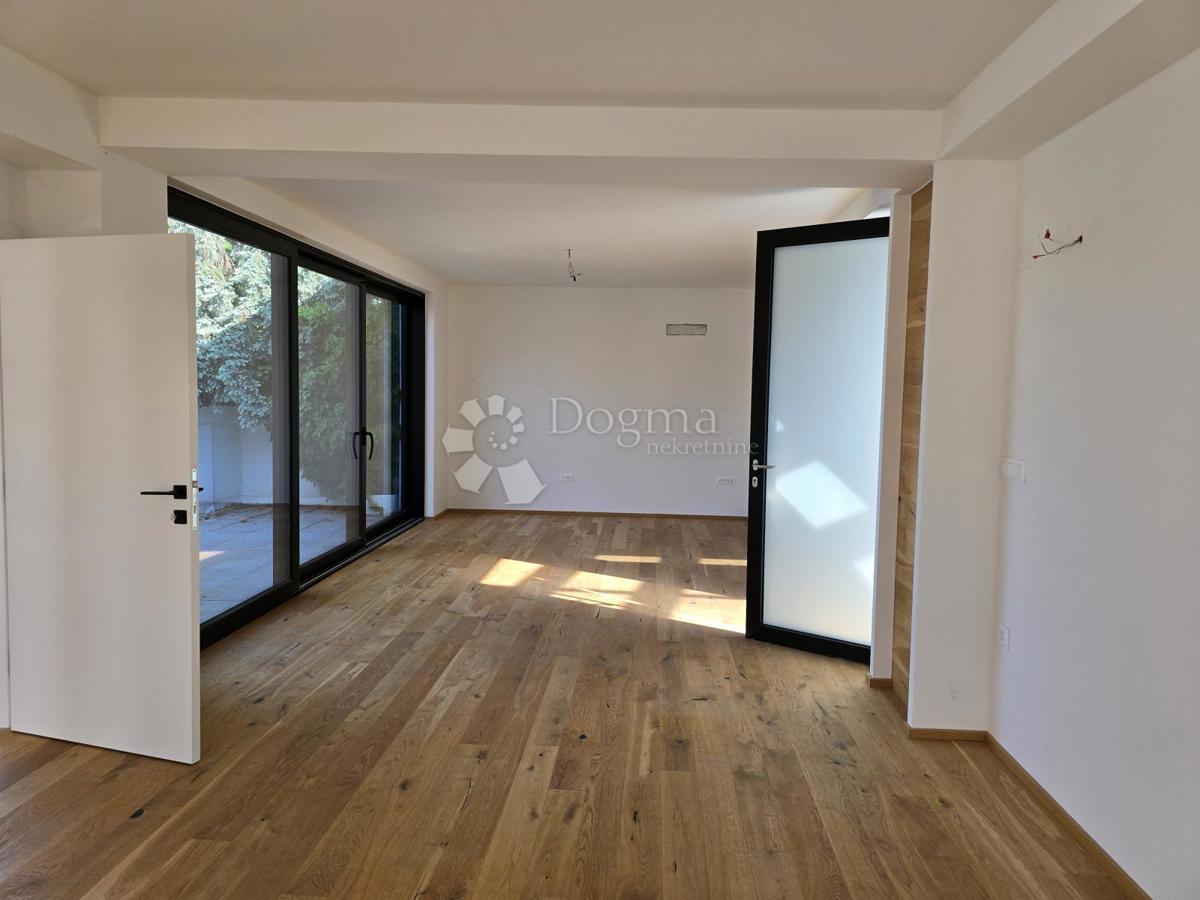 Stanovanje Centar, Varaždin, 123,79m2