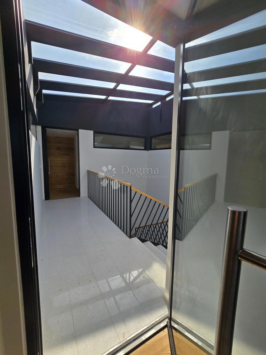 Stanovanje Centar, Varaždin, 123,79m2
