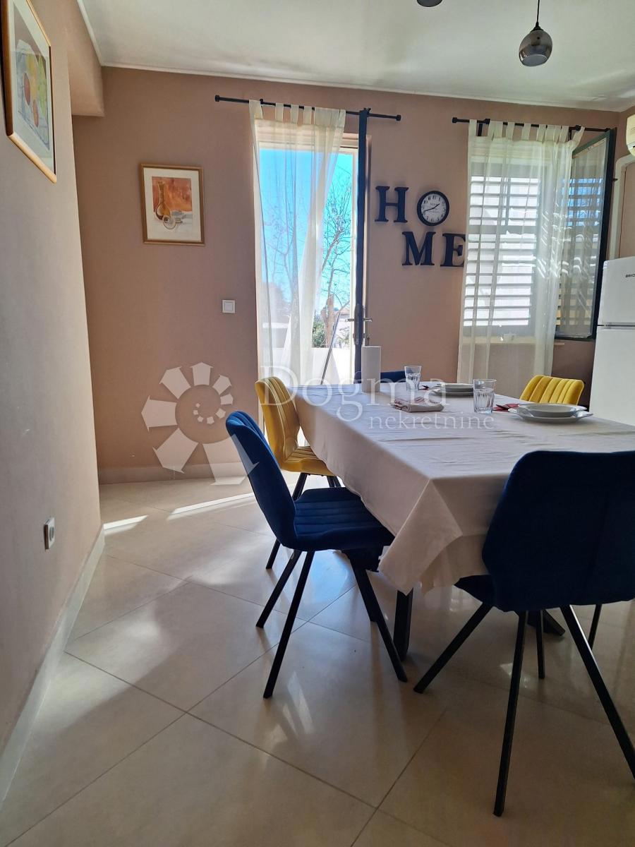 Stanovanje Rovinj, 80m2