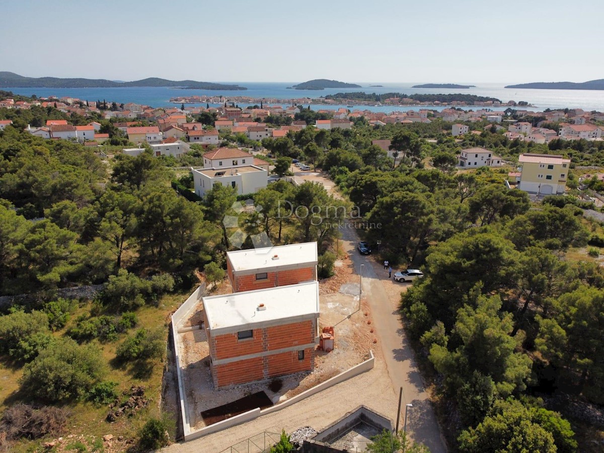 Stanovanje Brodarica, Šibenik - Okolica, 105,40m2