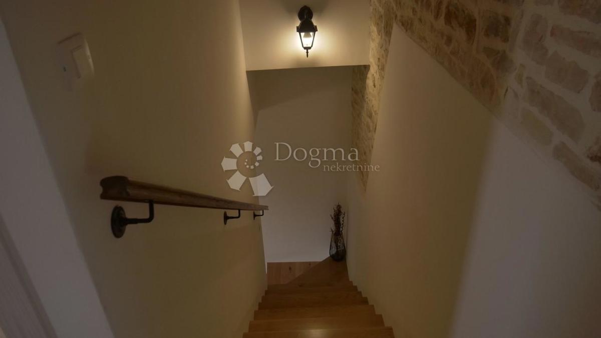 Hiša Peroj, Vodnjan, 80m2