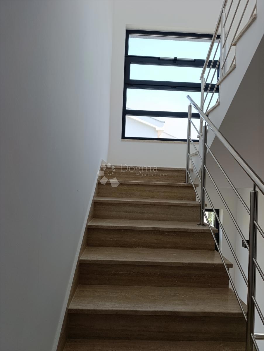 Stanovanje Petrčane, Zadar - Okolica, 93,86m2