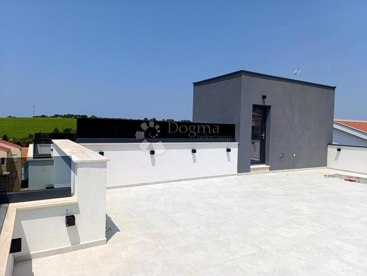 Stanovanje Petrčane, Zadar - Okolica, 93,86m2