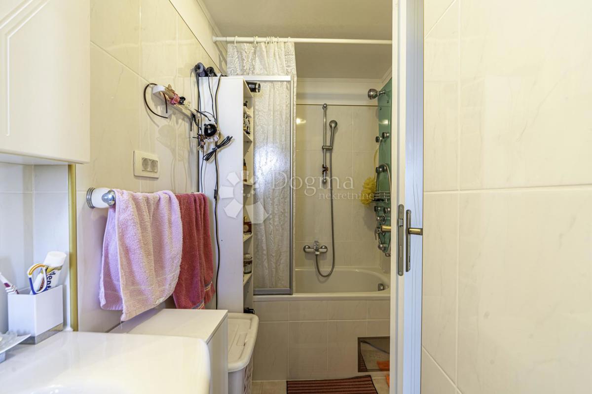 Apartma Crikvenica, 76m2