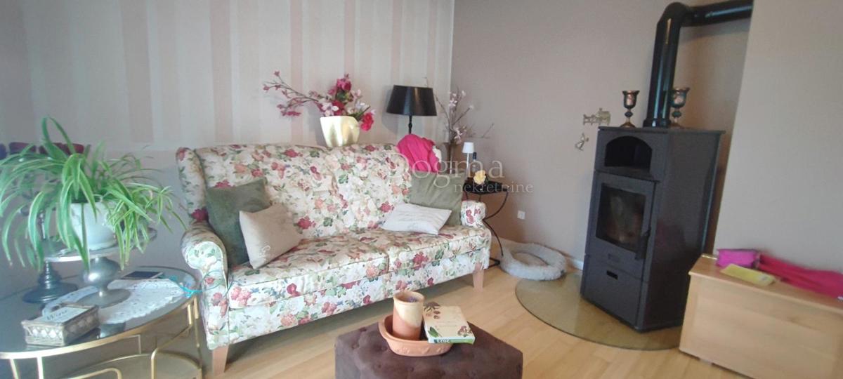 Hiša Daruvar, 120m2