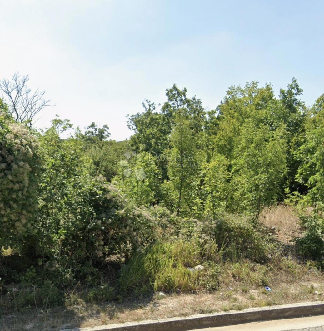 Zemljišče Klis, 2.300m2