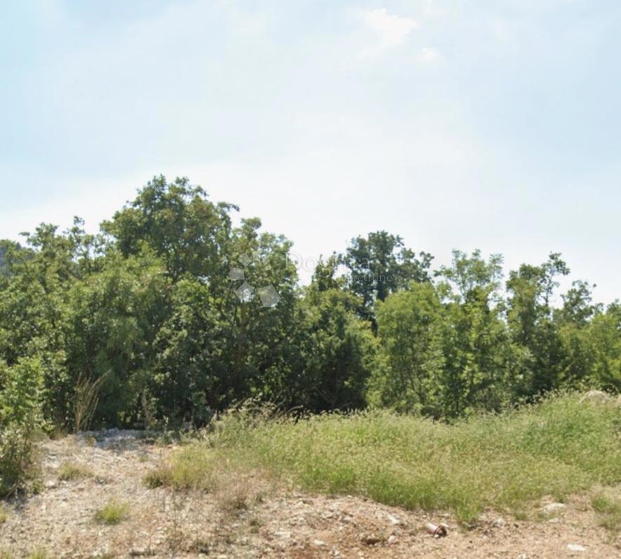 Zemljišče Klis, 2.300m2