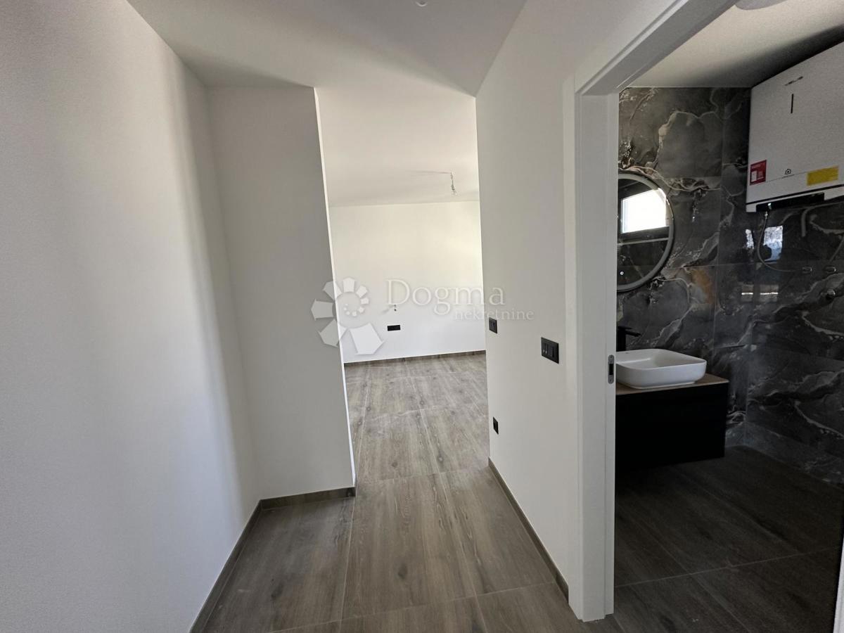 Apartma Vir, 200m2