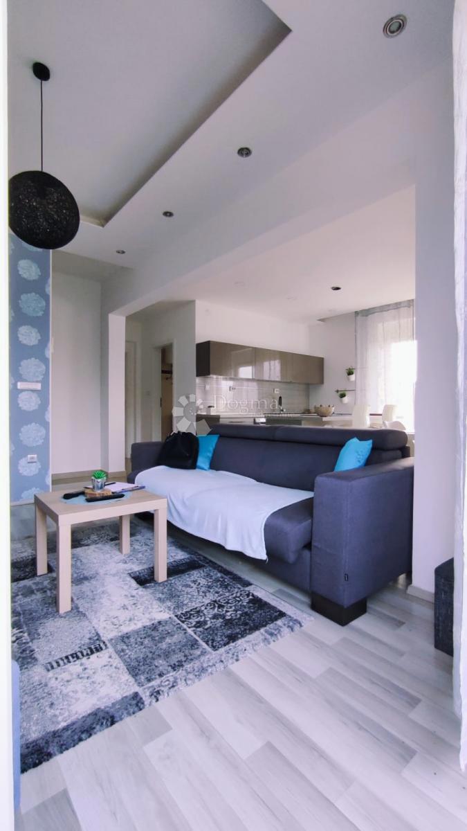 Stanovanje Padulj, Pula, 78,90m2