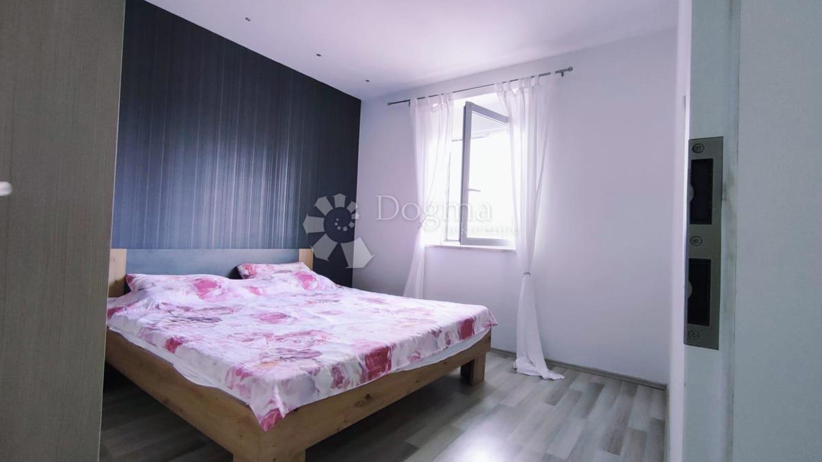 Stanovanje Padulj, Pula, 78,90m2