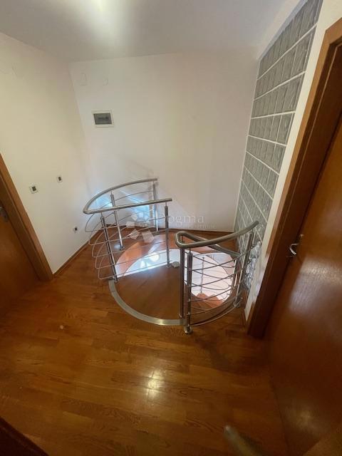 Stanovanje Ičići, Opatija - Okolica, 103,33m2