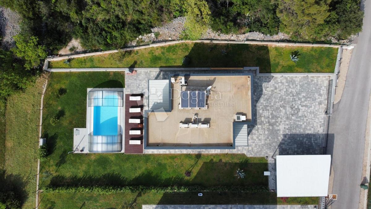 Hiša Dubrava Kod Šibenika, Šibenik - Okolica, 200m2