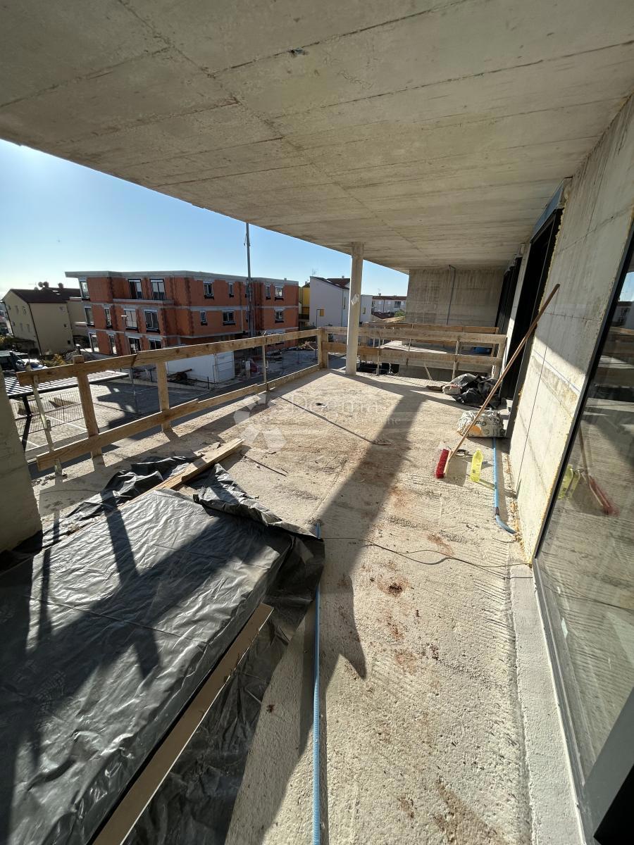 Stanovanje Novigrad, 136,80m2