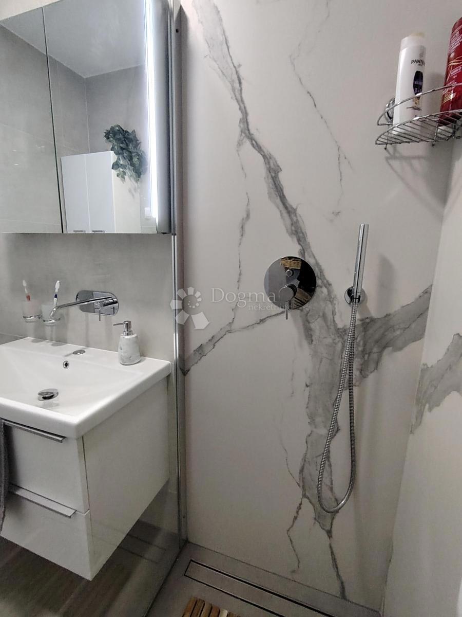 Stanovanje Tošina, Opatija, 73,98m2