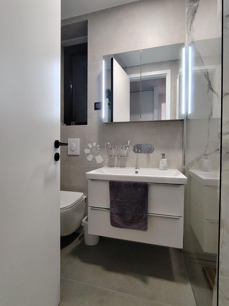 Stanovanje Tošina, Opatija, 73,98m2