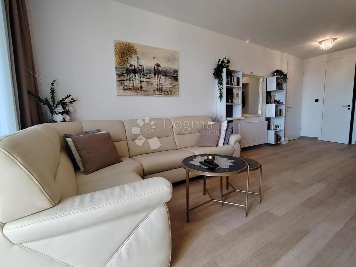 Stanovanje Tošina, Opatija, 73,98m2