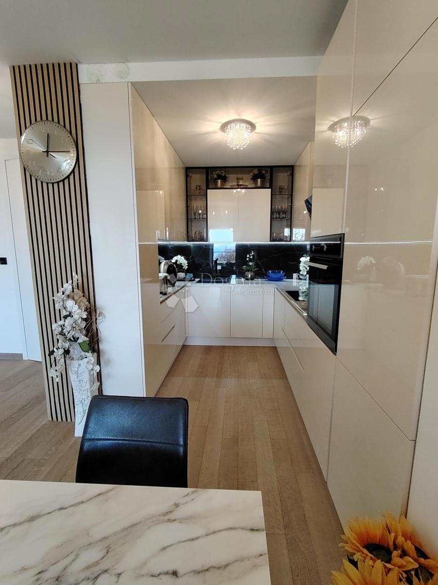 Stanovanje Tošina, Opatija, 73,98m2