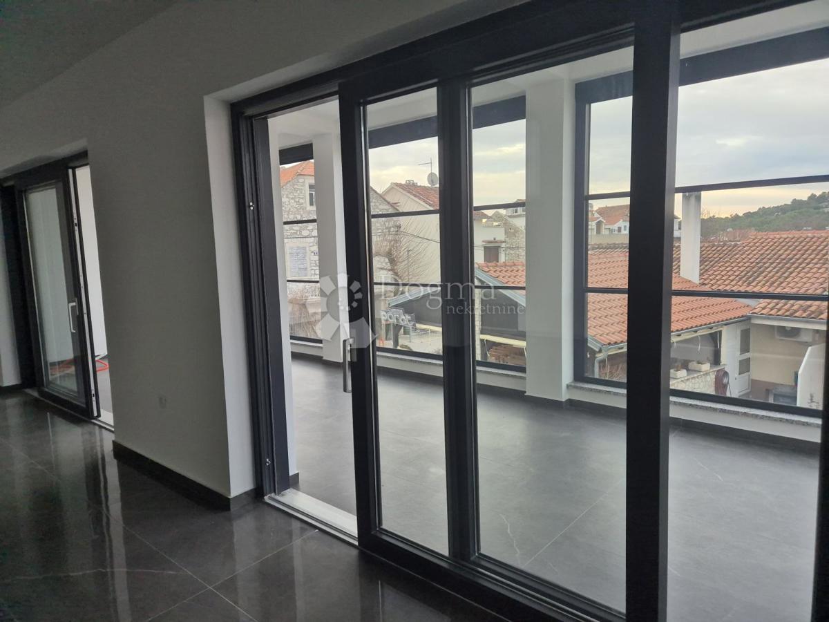 Stanovanje Tribunj, 95m2