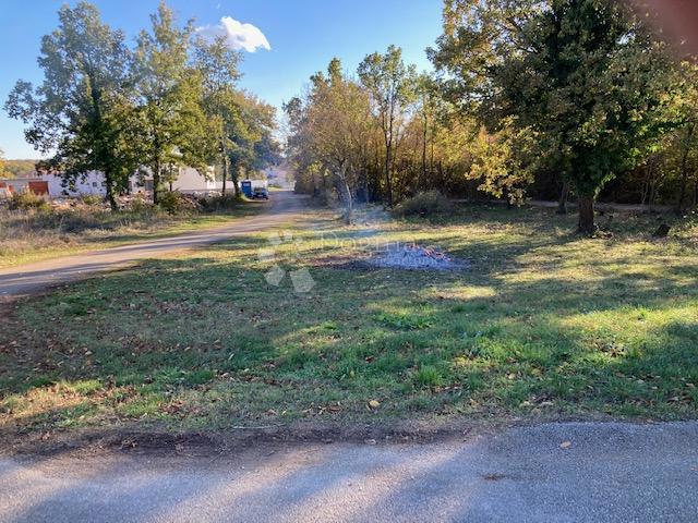 Zazidljivo zemljišče Kanfanar, 1.461m2