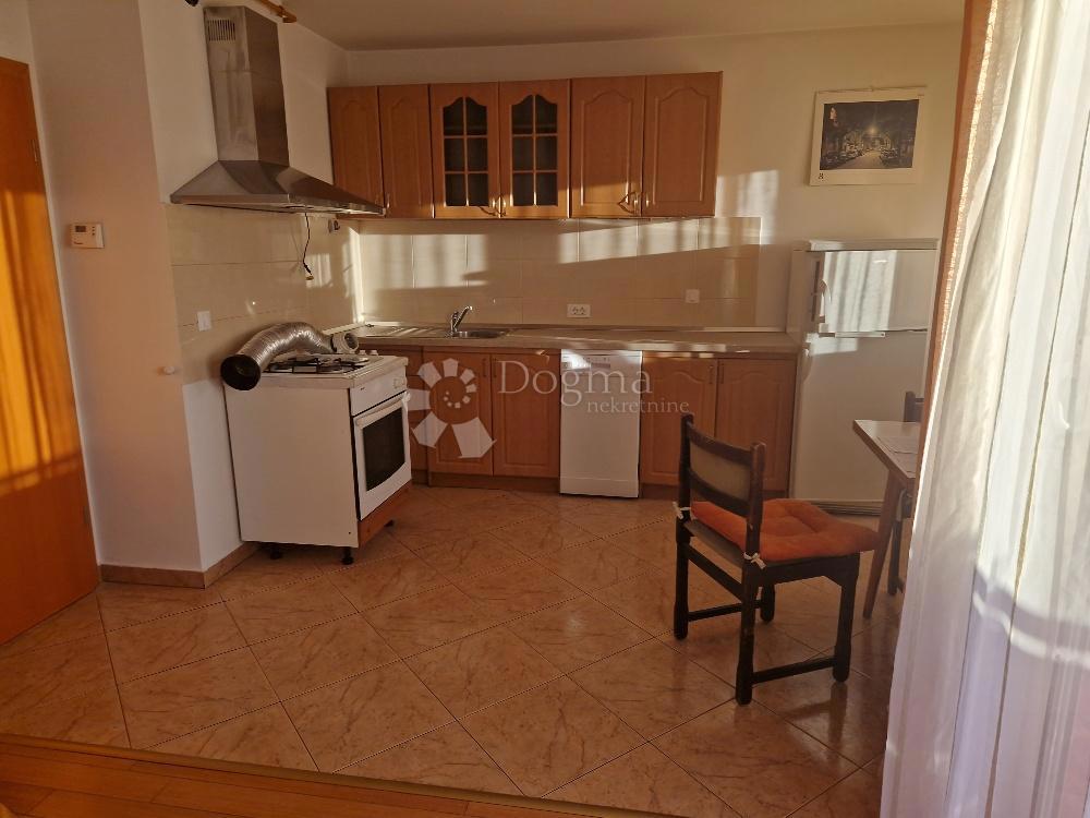 Stanovanje Hosti, Rijeka, 55,39m2