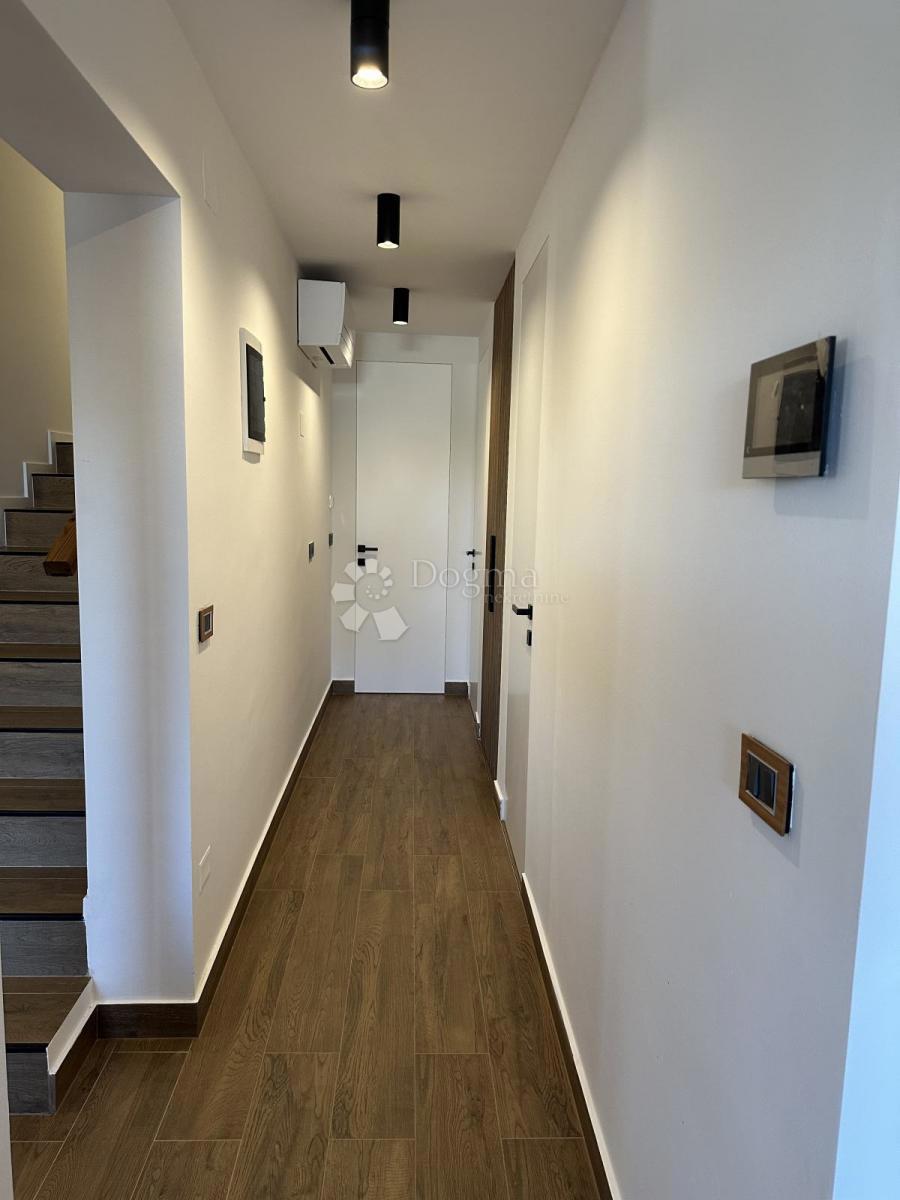 Stanovanje Umag, 93,19m2