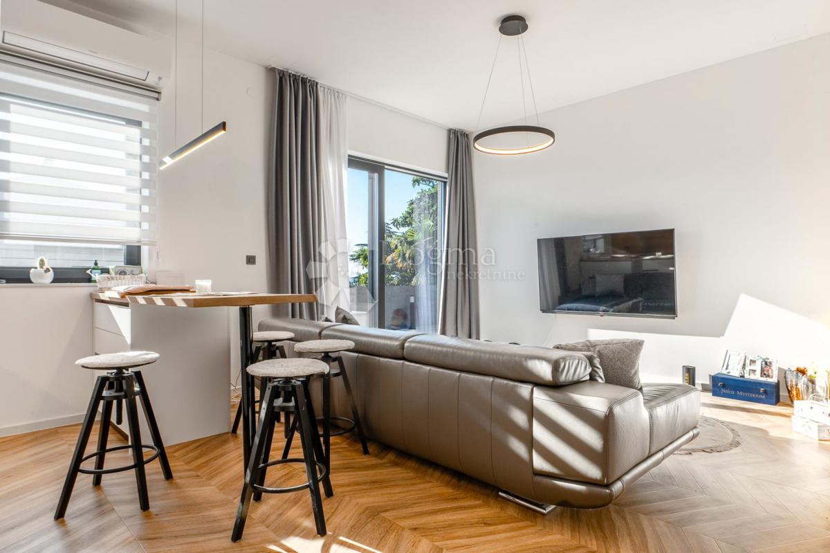 Hiša Crikvenica, 150m2