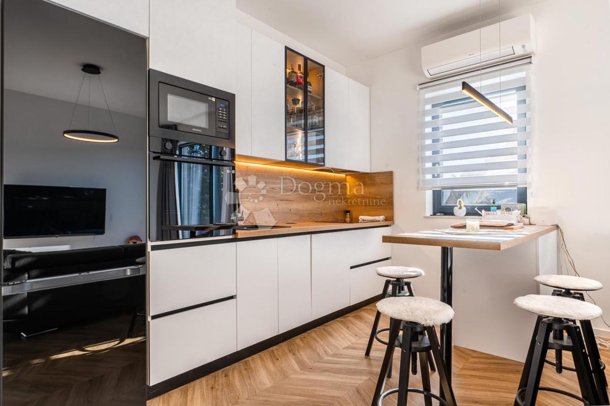 Hiša Crikvenica, 150m2