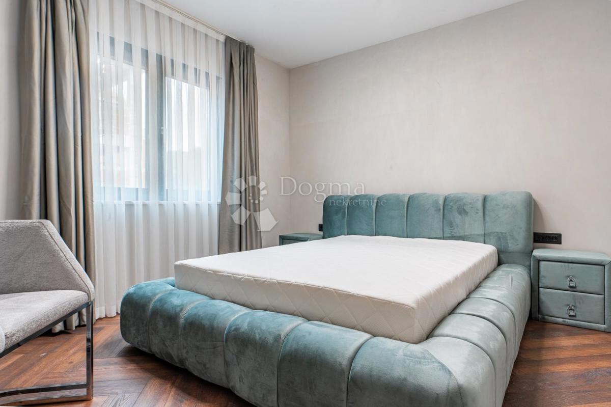 LUKSUZNO DRUŽINSKO STANOVANJE NOVOGRADNJA, ROVINJU