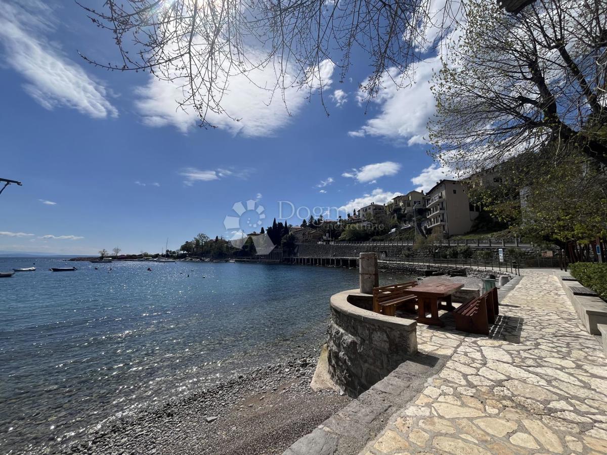 Poslovni prostor Ika, Opatija - Okolica, 26,75m2