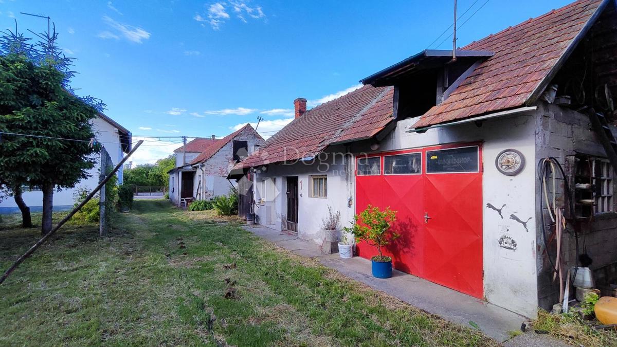 Hiša Donji Kraljevec, 1.948m2