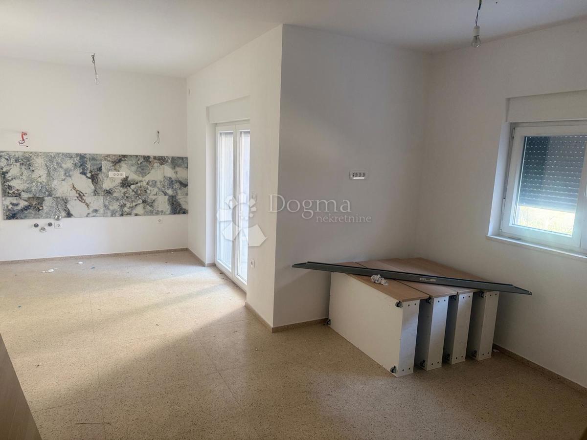 Stanovanje Monvidal, Pula, 44m2