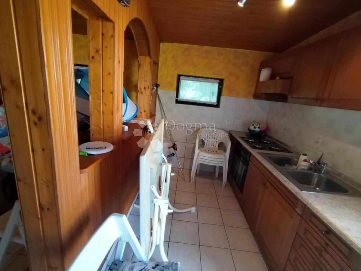 Hiša Mali Grabičani, Sokolovac, 218m2