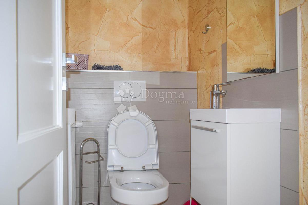 Hiša Poreč, 400m2