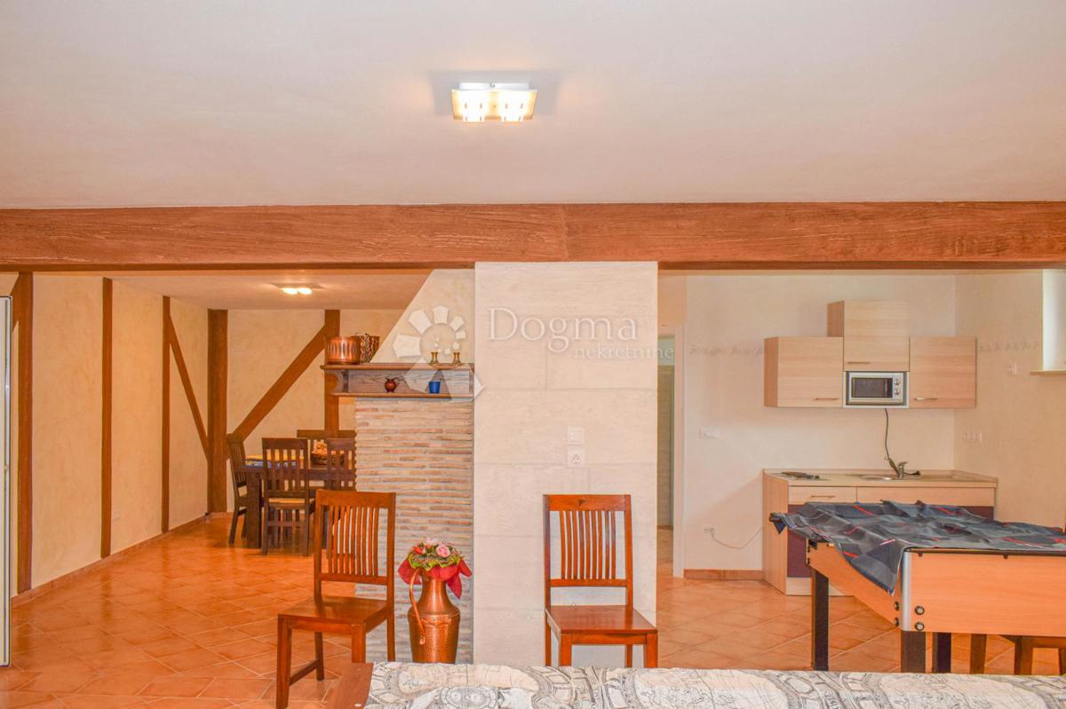 Hiša Poreč, 400m2
