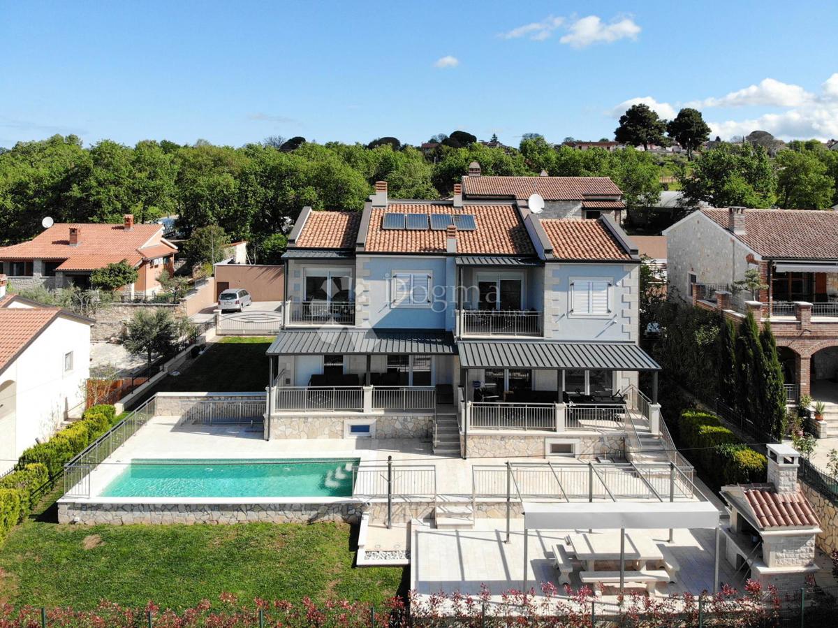 Hiša Poreč, 400m2