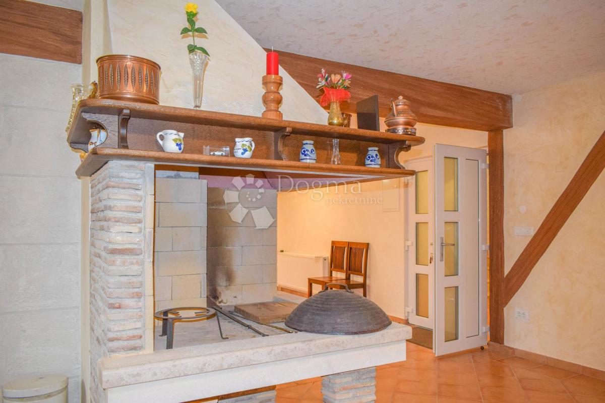 Hiša Poreč, 400m2