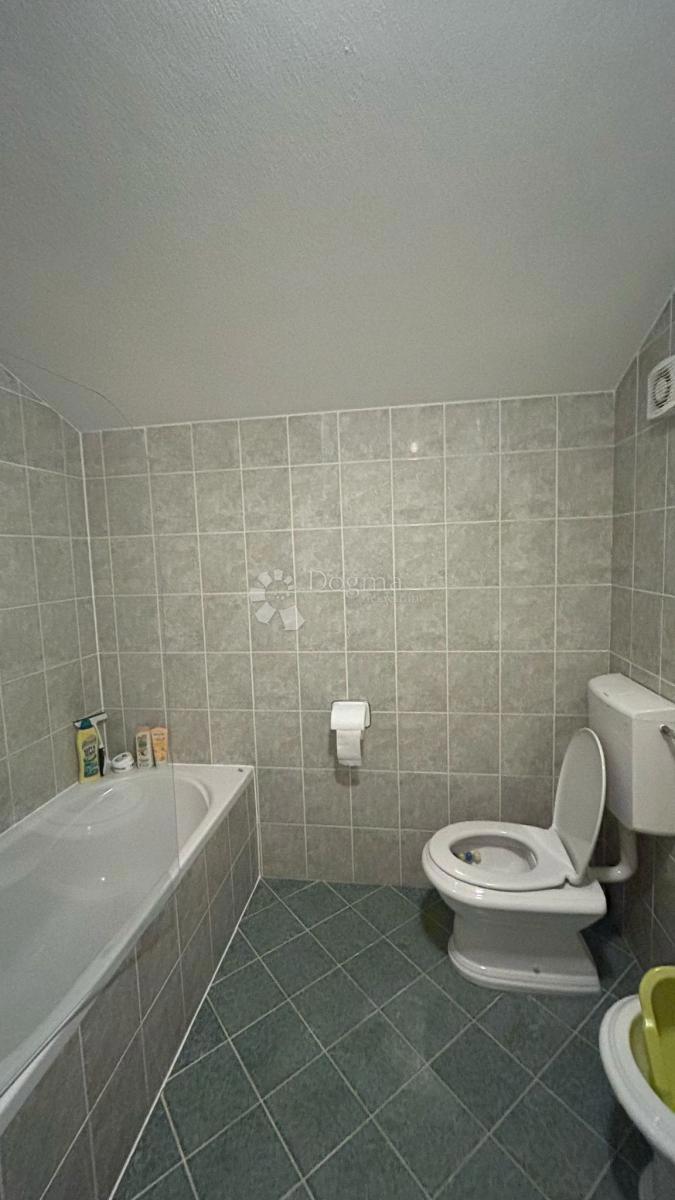 Stanovanje Štinjan, Pula, 64,28m2
